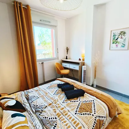 Privee Dans Partage Avec Balcon Calme & Degage Rum i privatbostad *