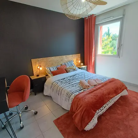 Проживание в семье Privee Dans Partage Avec Balcon Calme & Degage Тулуза